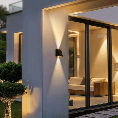 Synerji - Outdoor Wall Light