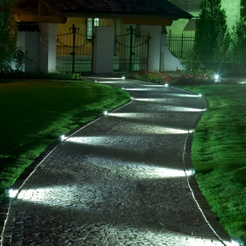 Synerji - Outdoor Path light