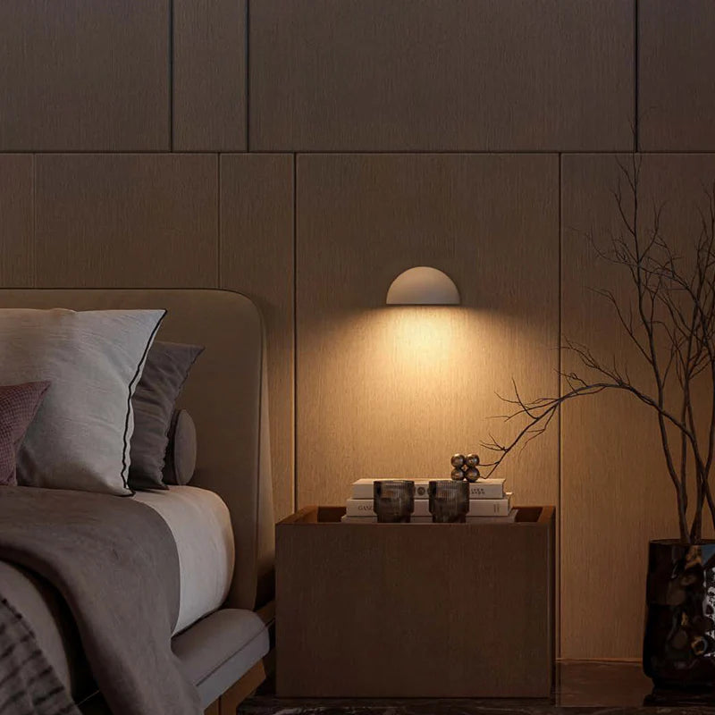 SPAZIO Midi Rechargeable Table & Wall Lamp – White