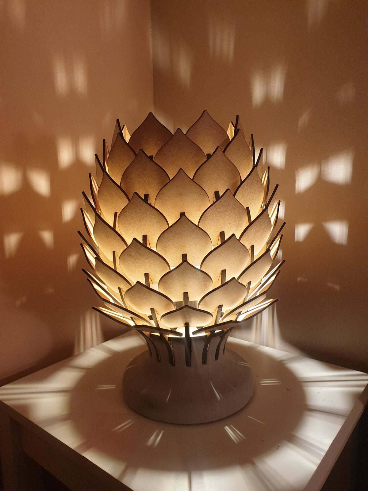 Honey Badger Pino Table Lamp – Wooden Petals & Concrete Base, 200mm/300mm – view 4
