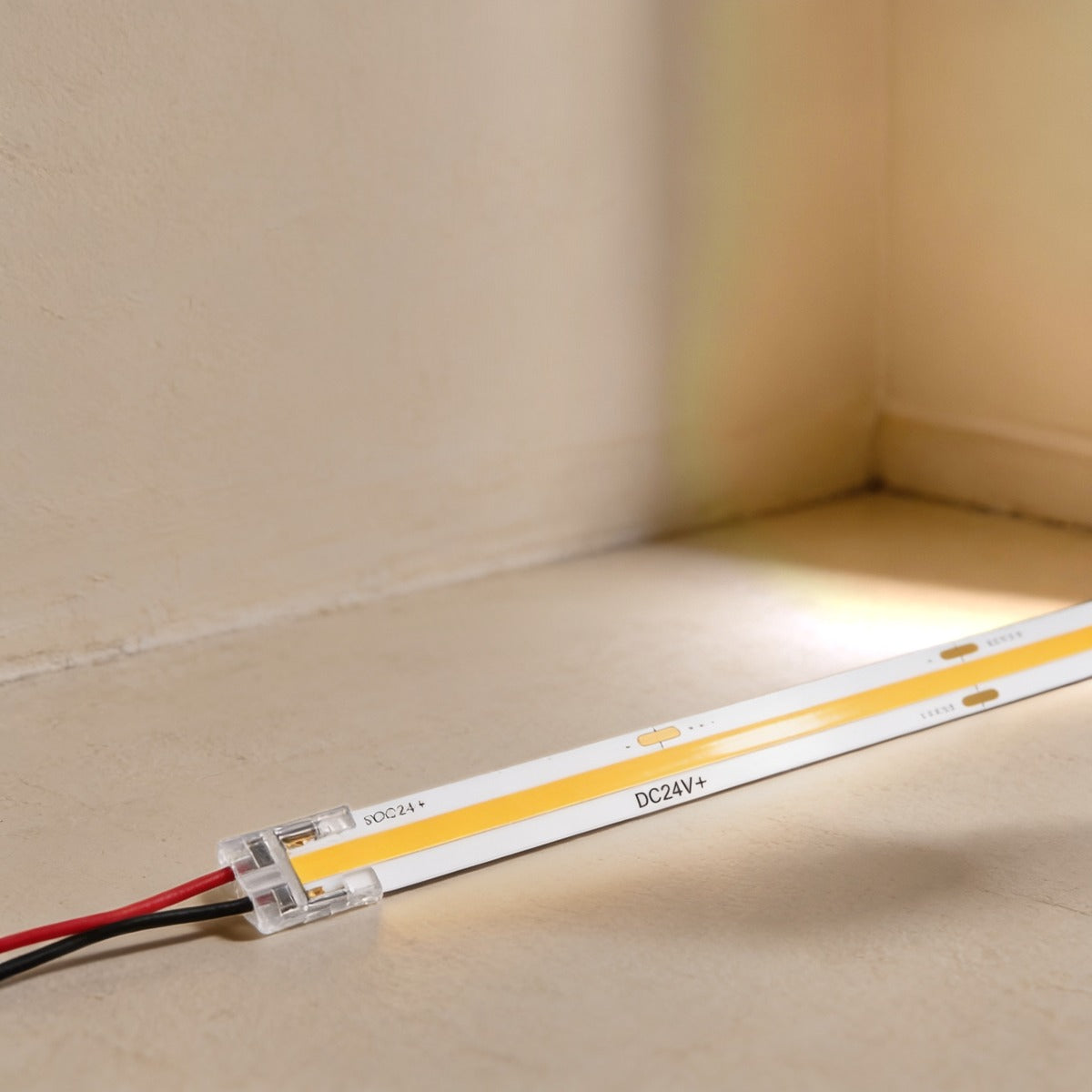 Synerji strip-to-wire connector on COB LED strip