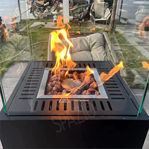 SPAZIO Firecube Outdoor Gas Fire Pit – close-up of the flames and lava stones