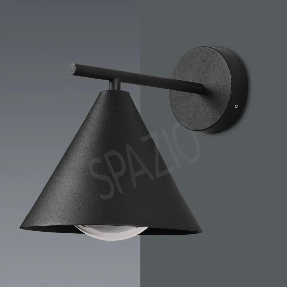 SPAZIO Railroad 2 Outdoor Wall Light – E27, IP65