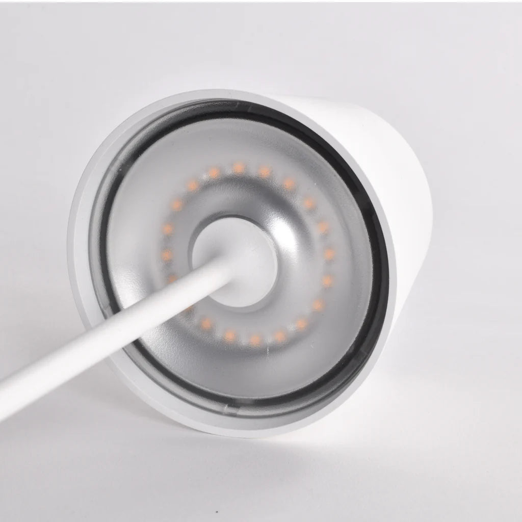 SPAZIO Trevi Rechargeable Table Lamp – close-up of the LED ring under the head