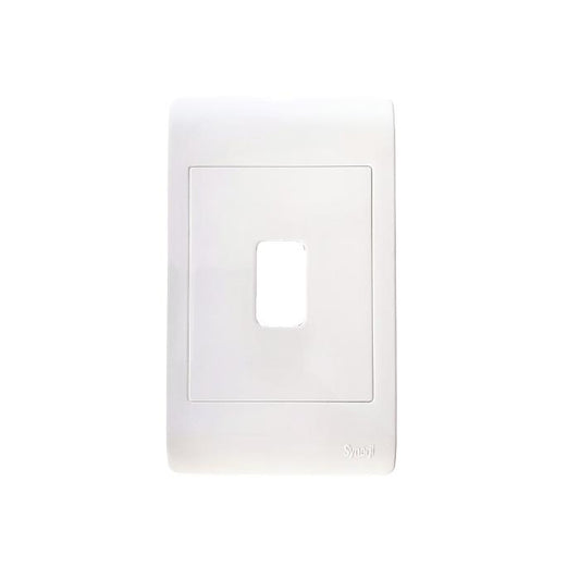 Synerji 4×2 Grid Plate – Takes 4 Modules, White, 1 to 4 Lever Options